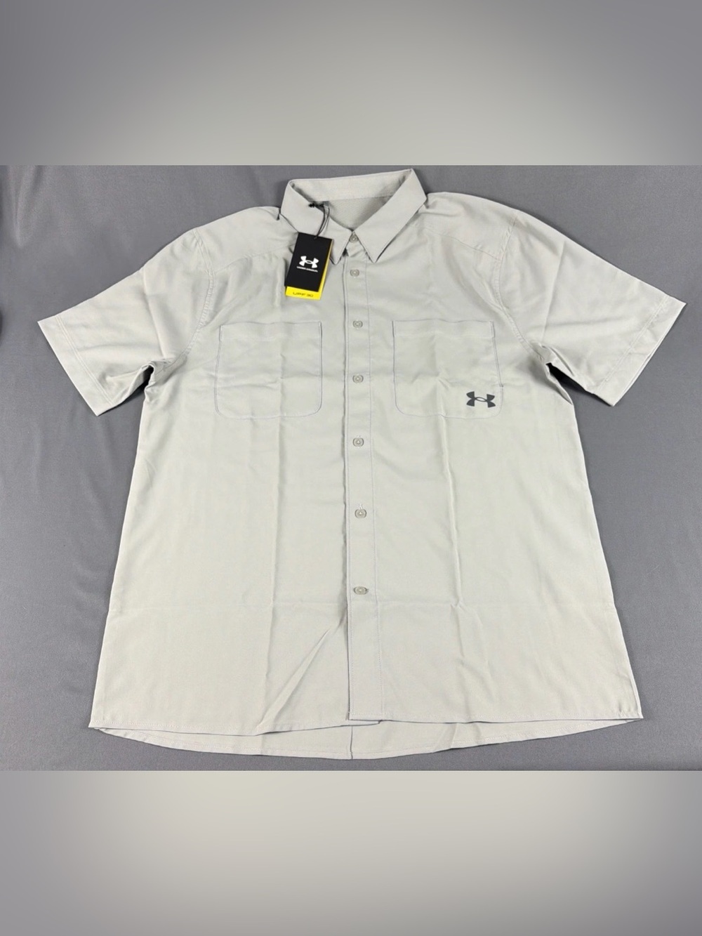 Under Armour Shirt Outdoor Essential Short Sleeve Large Gray Polyester MSRP $50